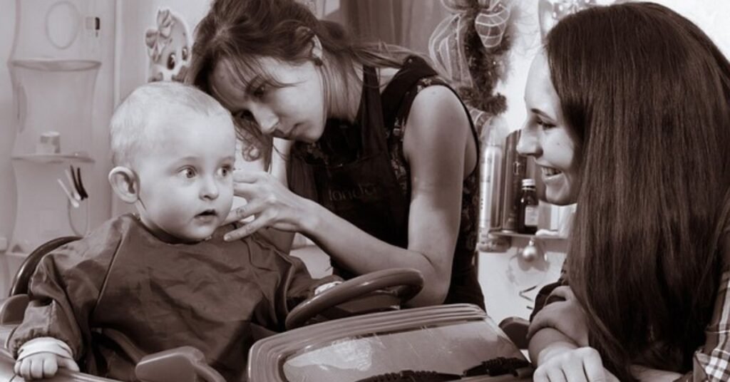 natural curly hair with faded sides