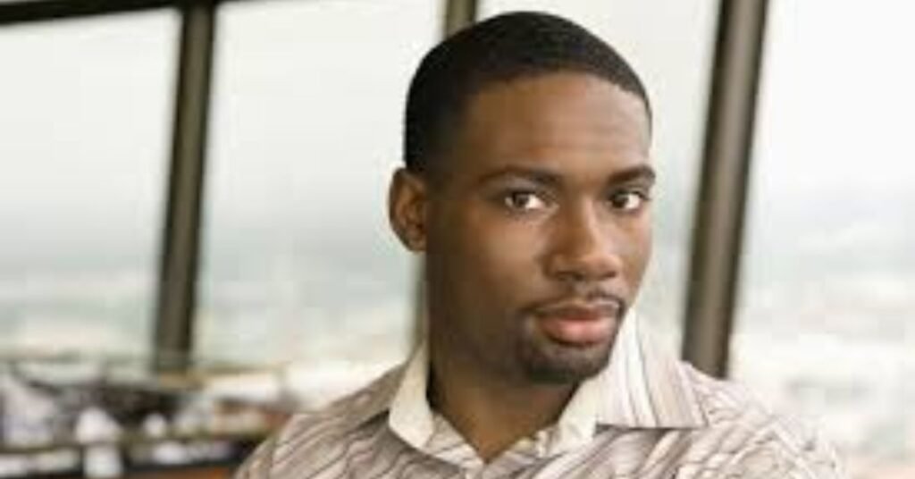 How to Achieve This Clean Buzzed Style