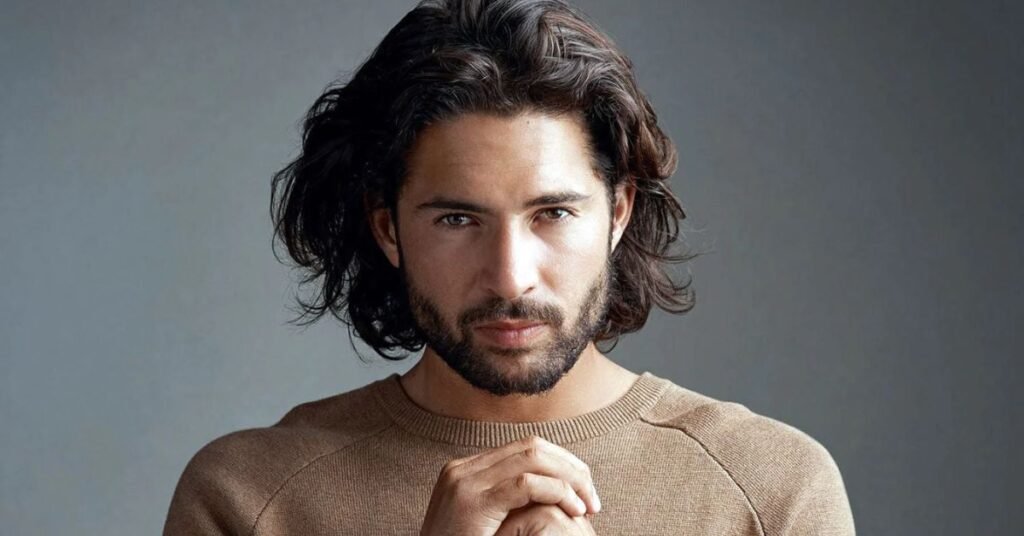 modern shaggy hairstyles men with messy finish